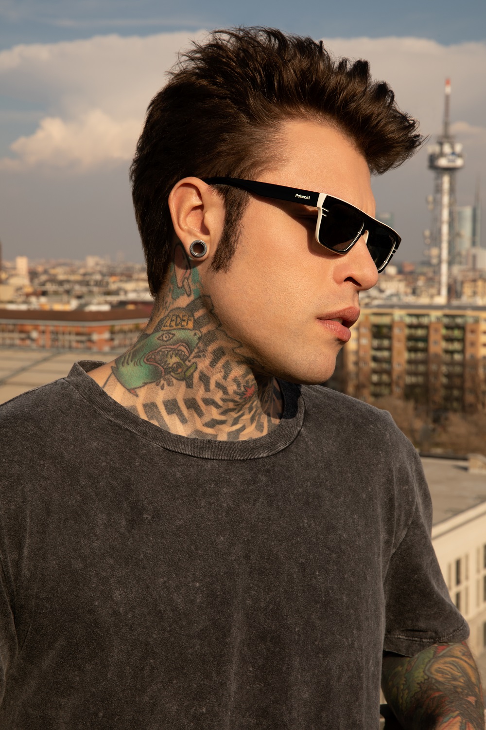 FEDEZ e Polaroid Eyewear – Gglam.it